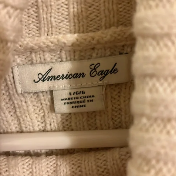 American eagle size large sweater cream / off white - Picture 2 of 5